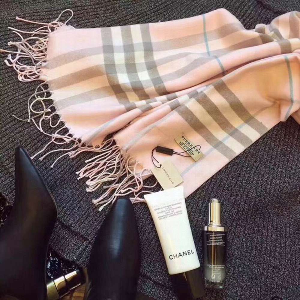 B**rry scarf